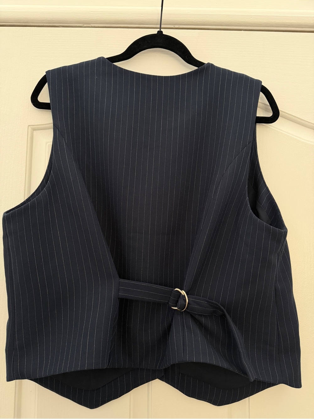 Abercrombie & Fitch Navy Pinstriped Tailored Vest - Picture 4 of 4